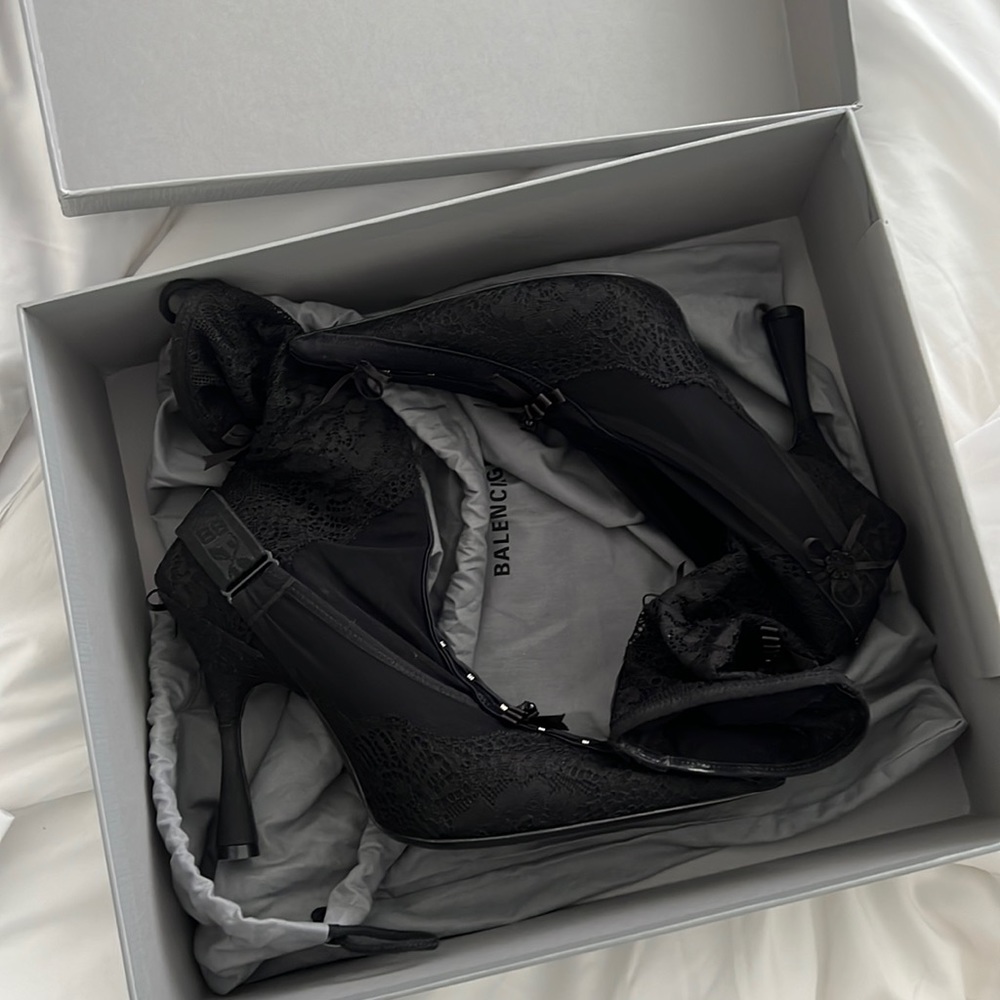 BALENCIAGA LINGERIE BOOTS Size 38.5